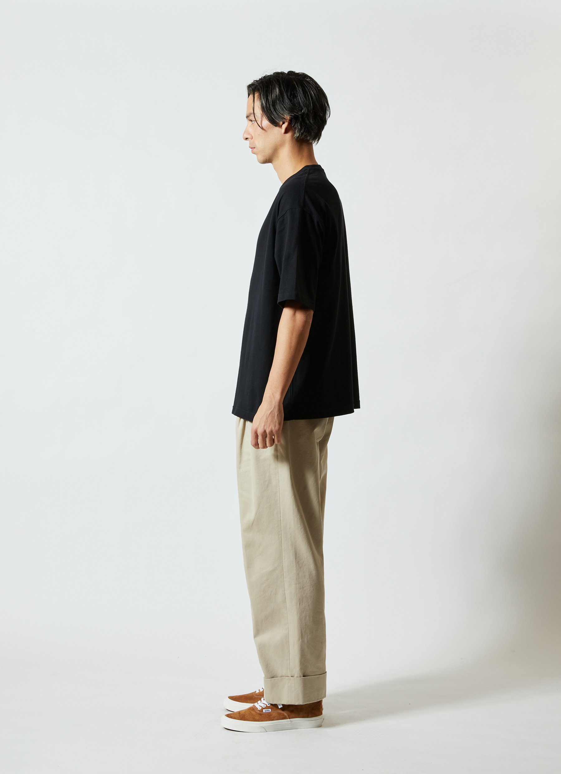 티셔츠 모델 이미지3